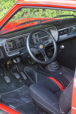 Fiat 131 Abarth Rally (1976) - 3,4 Lenkradumdrehungen von Anschlag zu Anschlag