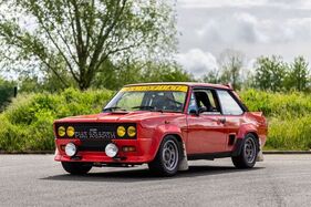 Fiat 131 Abarth Rally (1976) - als Lot 103 angeboten an der Artcurial Le Mans Classic Versteigerung am 30. Juni 2023