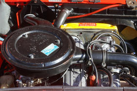 Fiat 131 Abarth Rally (1976) - im Serientrimm produziert der Zweiliter relativ zivile 140 PS bei 6400 U/min