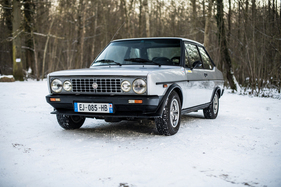 Fiat 131 Racing Sports Saloon (1979) - als Lot 172 an der Bonhams Versteigerung Les Grandes Marcques du Monde à Paris Online Only im März 2021