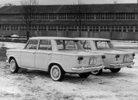 Fiat 1500 (1962) - zusammen mit Fiat 1300 als Testwagen zur Winterszeit