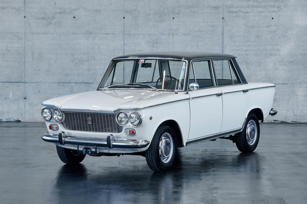 Bild: Fiat 1500 (1963) - als Lot 16 angeboten an der Dorotheum Versteigerung anlässlich der Classic Expo Salzburg 2021