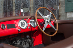 Fiat 1500 Barchetta (1937) - der Schalthebel ragt direkt aus dem Getriebe heraus