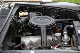 Fiat 1500 Pilato (1965) - der Reihenvierzylinder mit 83 SAE-PS ist längs eingebaut