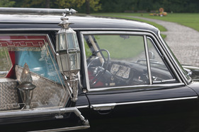 Fiat 1500 Pilato (1965) - die seitlichen Leuchten können bei Bedarf angehängt und eingesteckt werden