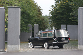 Fiat 1500 Pilato (1965) - gut sichtbar der individuelle Heckaufbau