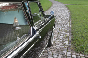 Fiat 1500 Pilato (1965) - stilvolle Innenbeleuchtung