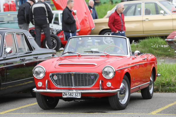 Fiat 1500 Spider (1963) - letzte Iteration des Vorgängers des 124 Spiders - Albisgütli Classic Cars & Bikes April 2023