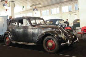 Fiat 1500B (1939) - Aerodynamikwunder in restaurationsbedürftigem Zustand für Euro 69'000 angeboten - Auto d'Epoca Padova 2015
