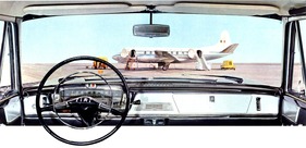 Diese Illustration aus einem zeitgenössischen Prospekt gewährt einen Blick auf das Lenkrad, das Armaturenbrett und mutmasslich eine Douglas DC-4 der Alitalia.