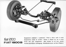 Fiat 1800 B (1962) - Scheibenbremsen an allen vier Räder, baugleich Fiat 2300