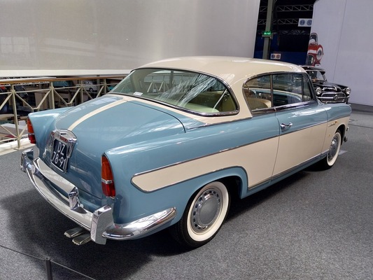 Bild Fiat 1900 B Granluce (1958) – Ausstellung "125 Jahre Fiat" in der Autoworld Brüssel