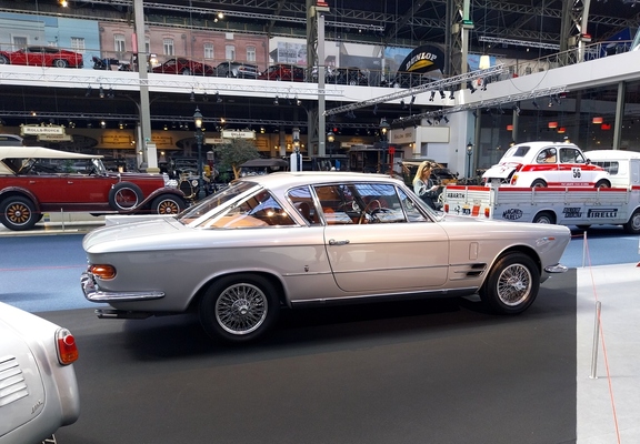 Fiat 2300 S Coupé (1968) – Ausstellung "75 Jahre Abarth" in der Autoworld Brüssel