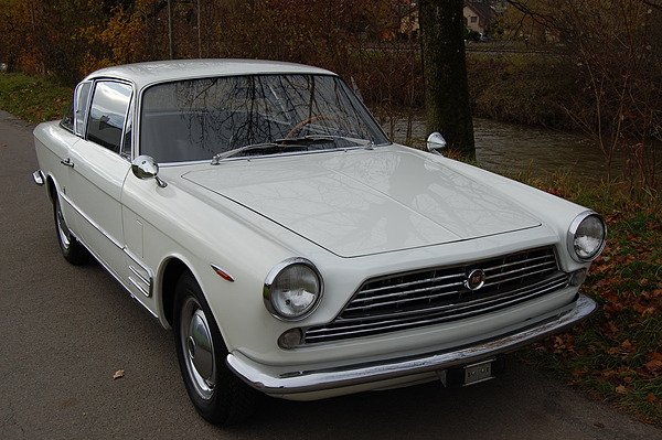 Fiat 2300 S Coupé (1969) - angeboten als Lot 49 an der Versteigerung der Oldtimer Galerie Toffen vom 1. Dezember 2012