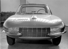 Fiat 2300 S, Pininfarina (1963) - Vorderansicht - fotografiert auf dem Genfer Automobilsalon des Jahres 1963