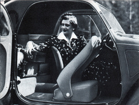 Fiat 500 (1947) - Platz für die Dame und das Gepäck