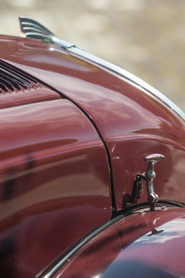 Fiat 500 (1948) - aussenliegende Haubenverschlüsse