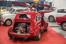 Fiat 500 (1968) -läuft dies jetzt unter "Restomods"? - Retro Classics Stuttgart 2017