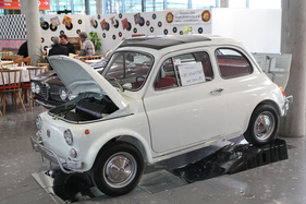Fiat 500 (1969) -in Topzustand - Retro Classics Stuttgart 2017