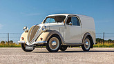 Fiat 500 B Furgoncino (1949) - als Lot 296 an der Broad-Arrow-Versteigerung am Monterey Jet Center 2024