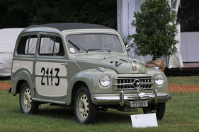 Fiat 500 C Belvedere (1952) - Klasse "F1 - Mille Miglia 90e Anniversaire" - Concours d'Elégance Suisse Coppet 2017