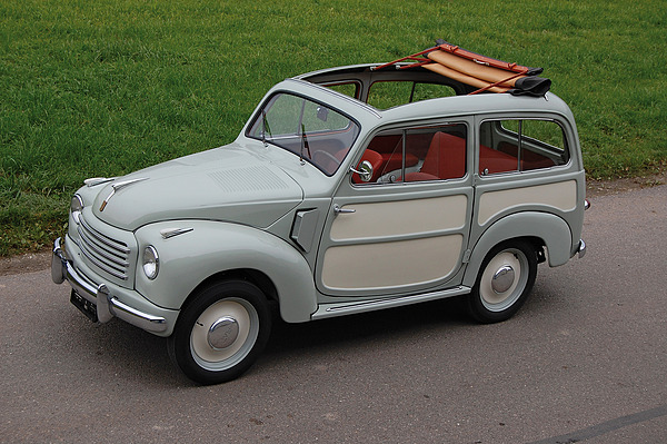 Fiat 500 C Belvedere (1953) - angeboten an der Versteigerung der Oldtimer Galerie Toffen anlässlich der Dolder Classics vom 8. Juni 2013