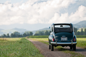 Fiat 500 C Topolino (1949) - ab dem C-Modell ruhte das Reserverad im Verborgenen