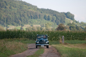 Fiat 500 C Topolino (1949) - man fühlt sich gleich fünfzig Jahre zurückversetzt im Topolino
