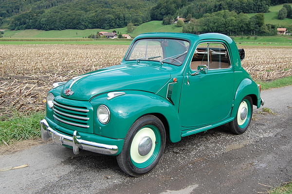 Fiat 500 C Topolino (1954) - angeboten als Lot 37 an der Versteigerung der Oldtimer Galerie Toffen vom 1. Dezember 2012