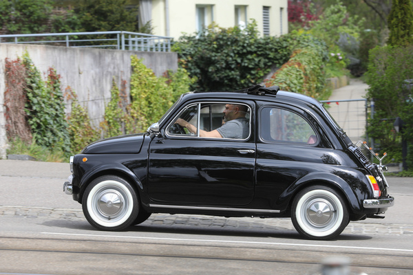 Fiat 500 F (1970) - bei der Anreise - Albisgütli Classic Cars & Bikes April 2023