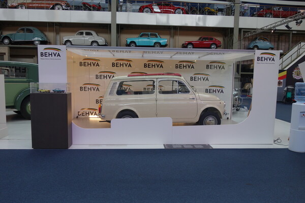 Fiat 500 Giardiniera (1966) – Ausstellung "125 Jahre Fiat" in der Autoworld Brüssel