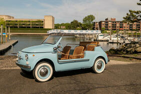 Fiat 500 Jolly Beach Car Conversion (1966) - als Lot 102 angeboten an der Bonhams 'The Greenwich Auction" am 5. Juni 2022