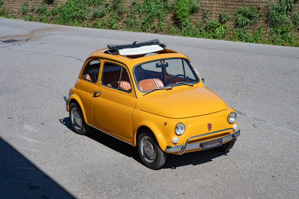 Image: Fiat 500 L (1971) - as Lot 01 at the "Classic Cars & Motorcycles" auction of the Oldtimer Gallery in Toffen on October 18, 2025