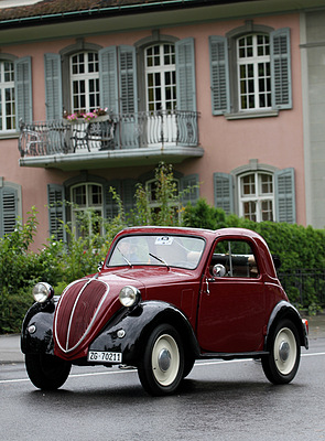 Fiat 500 Topolino (1938) - klein und herzig - am OSMT Corso Zug 2011