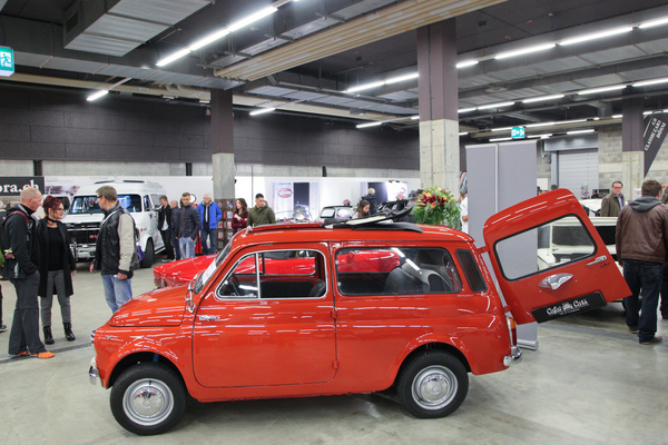 Fiat 500 als Kombi - praktisch und trotzdem kompakt - Oldtimermesse St. Gallen 2018