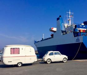 Fiat 500F Saloon & Levante Graziella 300 Caravan (1969) - als Lot 357 an der Bonhams Versteigerung in London Olympia am 7. Dezember 2016