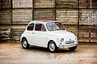 Bild: Fiat 500L Saloon (1972) - als Lot 082 an der Bonhams Goodwood Members Meeting Versteigerung am 18. März 2018