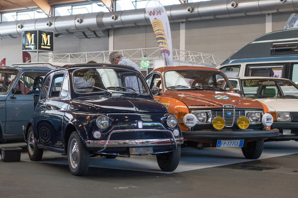 Fiat 500L - angeboten für EUR 9900 - Motorworld Classics Bodensee 2018