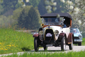 Bild Fiat 501 Torpedo (1925) - am Treffen italienischer Oldtimerautos Italiauto 2013