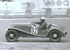 Fiat 508 Balilla Sport (1933) - still with less than one liter displacement and yet with sports car-like performance