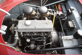 Fiat 508 C 1100 Sport CarGem (1937/1946) - the top-mounted four-cylinder engine