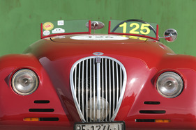 Fiat 508 C 1100 Sport CarGem (1937/1946) - beautifully shaped radiator grille