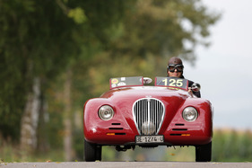 Fiat 508 C 1100 Sport CarGem (1937) - automatically triggers a good mood, the ride in an open sports car