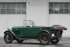 Fiat 509A (1927) - das Verdeck liegt nicht auf, nimmt keine Sicht
