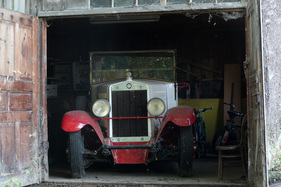 Fiat 521 Feuerwehrauto (1928) - hat über 20 Jahre lang geruht Fiat 521 Feuerwehrauto (1928) - hat über 20 Jahre lang geruht