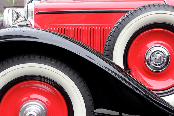 Fiat 522 (1932) - Oldtimer in Obwalden OiO 2011 - Reserverad griffbereit