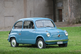 Fiat 600 (1962) - ohne Kurbelfenster - Concours d'Elégance Suisse "spéciale" 2021 in Coppet