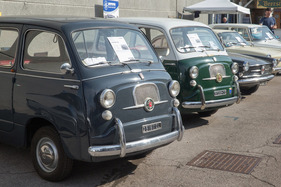 Fiat 600 D Multipla (1966) - in Reih' und Glied - Auto e Moto d'Epoca 2022
