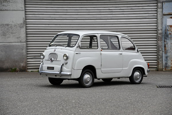 Fiat 600 D Multipla (1967) - Lot 36 an der Oktober-Versteigerung der Oldtimer Galerie am 12. Oktober 2024
