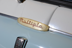 Fiat 600 Multipla (1957) - angeboten als Lot 53 an der RM Auction Paris vom 5. Februar 2014